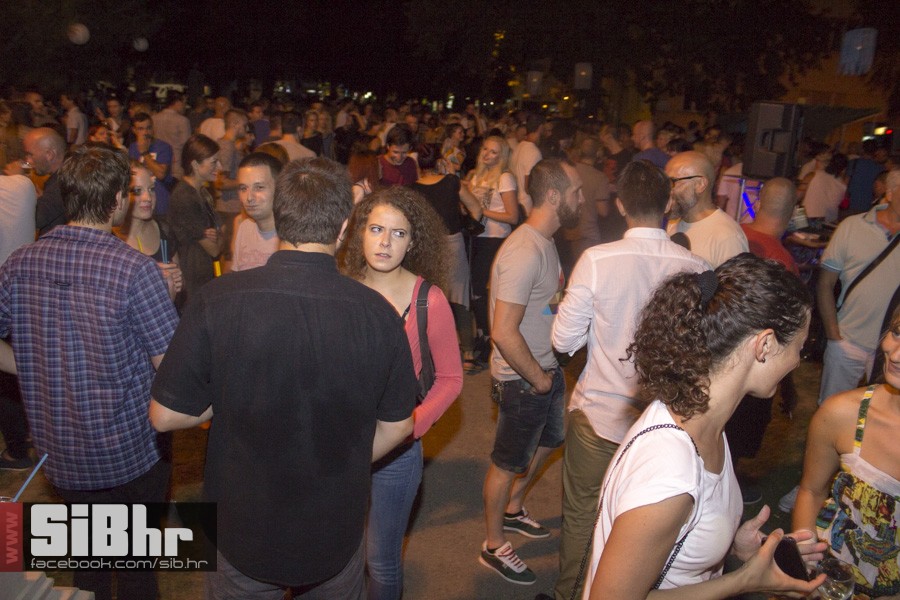 oljn_kolovoz_2015_SiBhr56