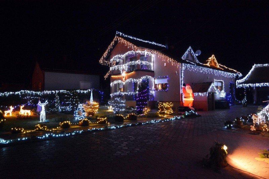 PXL_301218_23105416-900×600