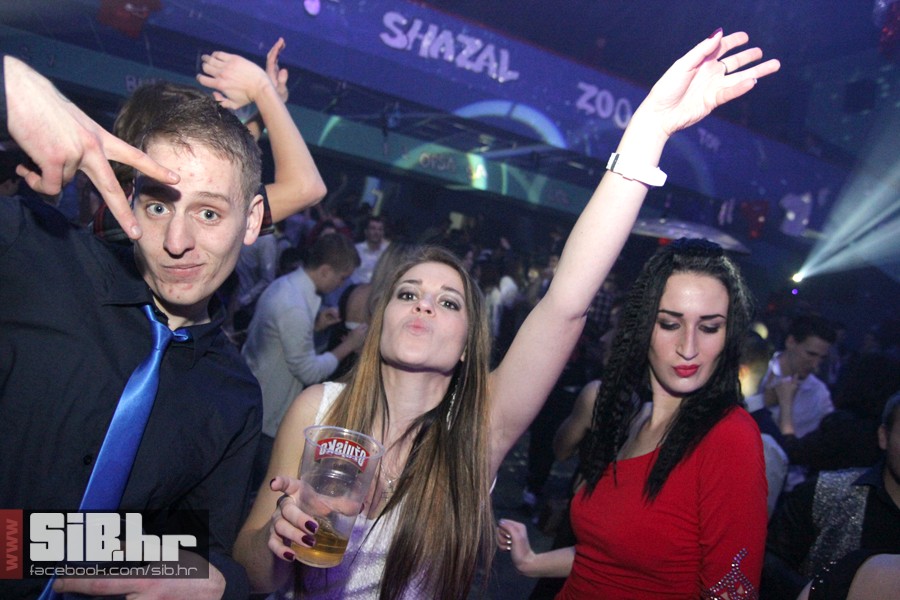 novagtrgkinolumiermediumlotus33 novagtrgkinolumiermediumlotus33