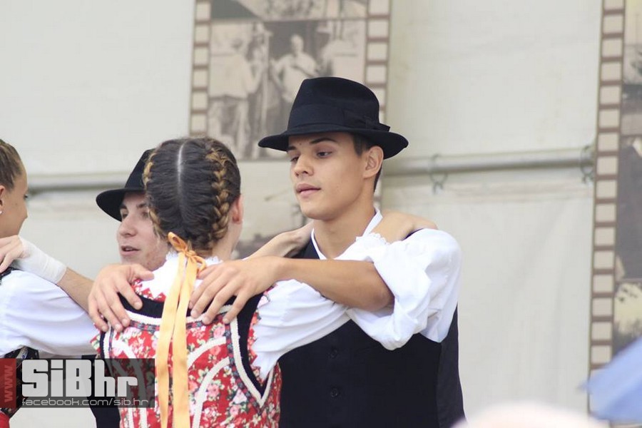 dani_ribe_SiB_hr_24 dani_ribe_SiB_hr_24