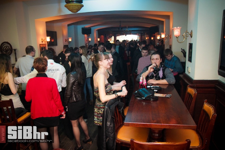 old_bridge_pub_13042013_sibhr_0 old_bridge_pub_13042013_sibhr_0