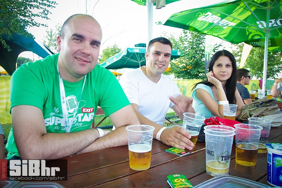 exit2013_SiBhr_39
