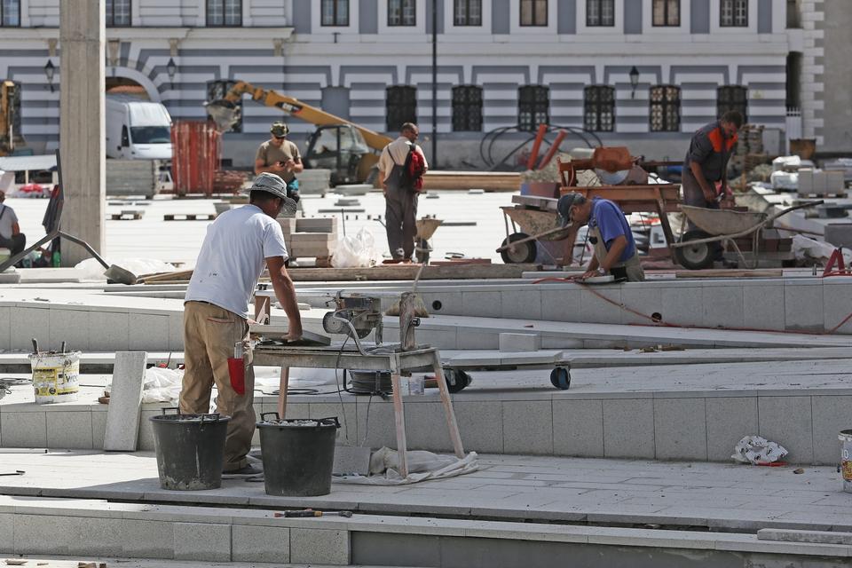 Tvrđa, Osijek – Radovi u okviru projekta “Edukativni i informativni turistički centar mladih Stara Pekara s Trgom Vatroslava Lisinskog”