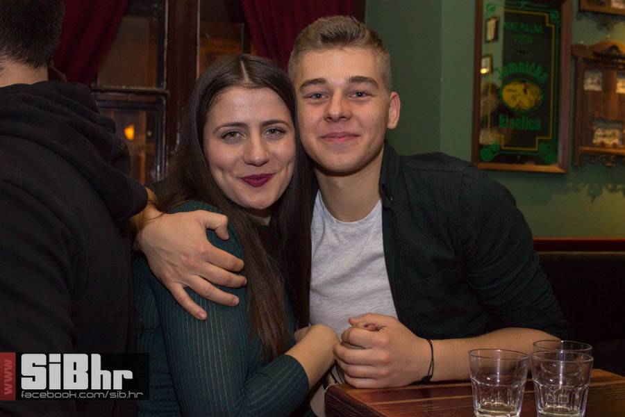 fortpub_halloween_23