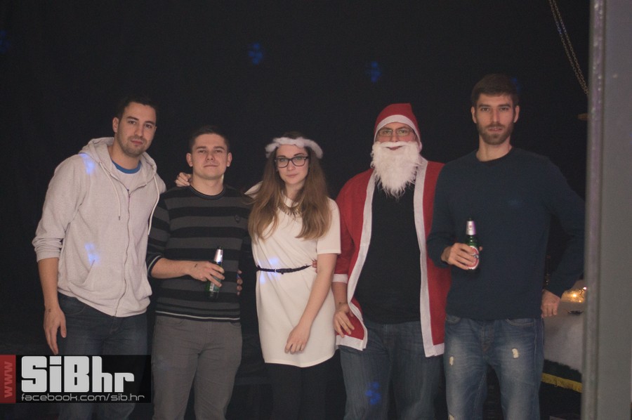 badnjak_u_planu_B_9
