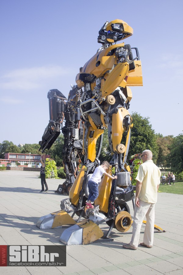 transformi_2015_SiBhr12