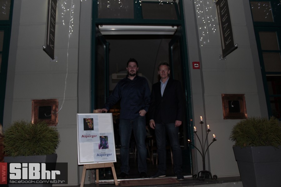 izlozba_kavana__2014_12 izlozba_kavana__2014_12