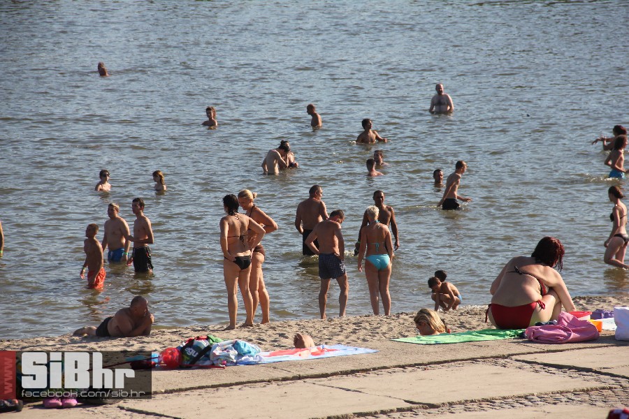 kopika0308_SiBhr_47 kopika0308_SiBhr_47