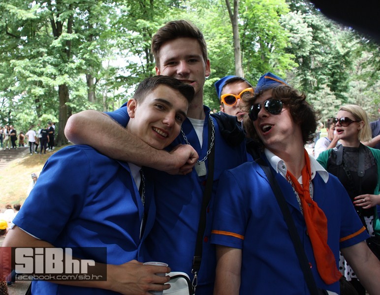 maturanti_djakovo_2013_24