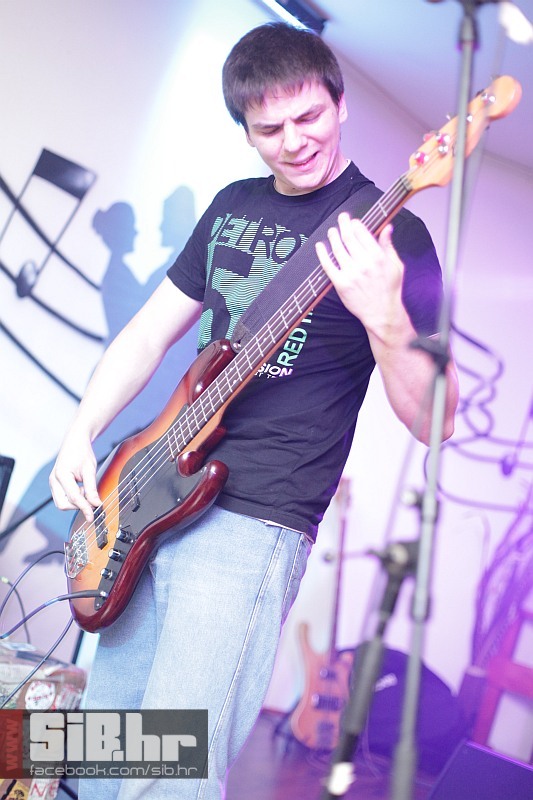 punk_party_10_atheist_rap_13102