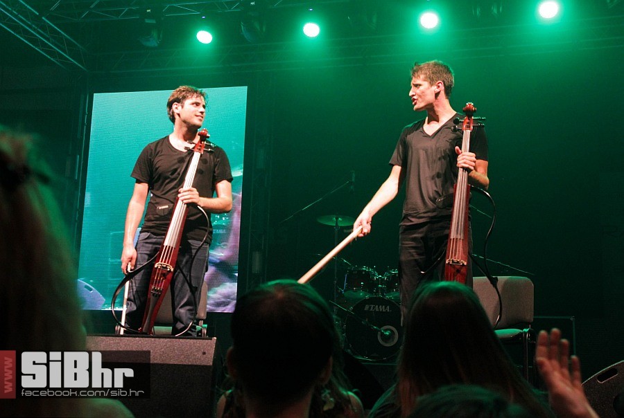 2cellos_u_gradskom_vrtu_0206201