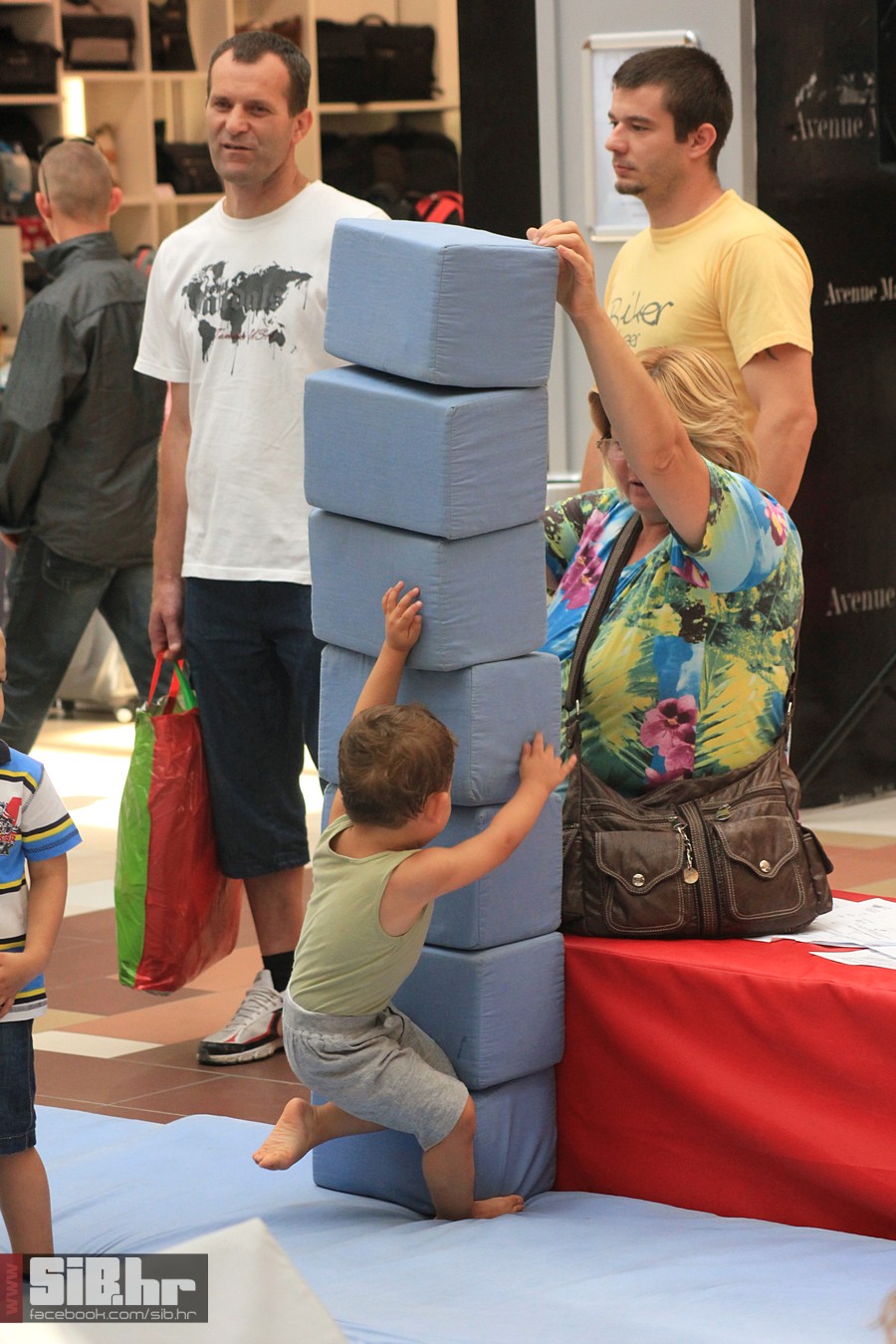 ammalaolimp128_2012_SiBhr_37