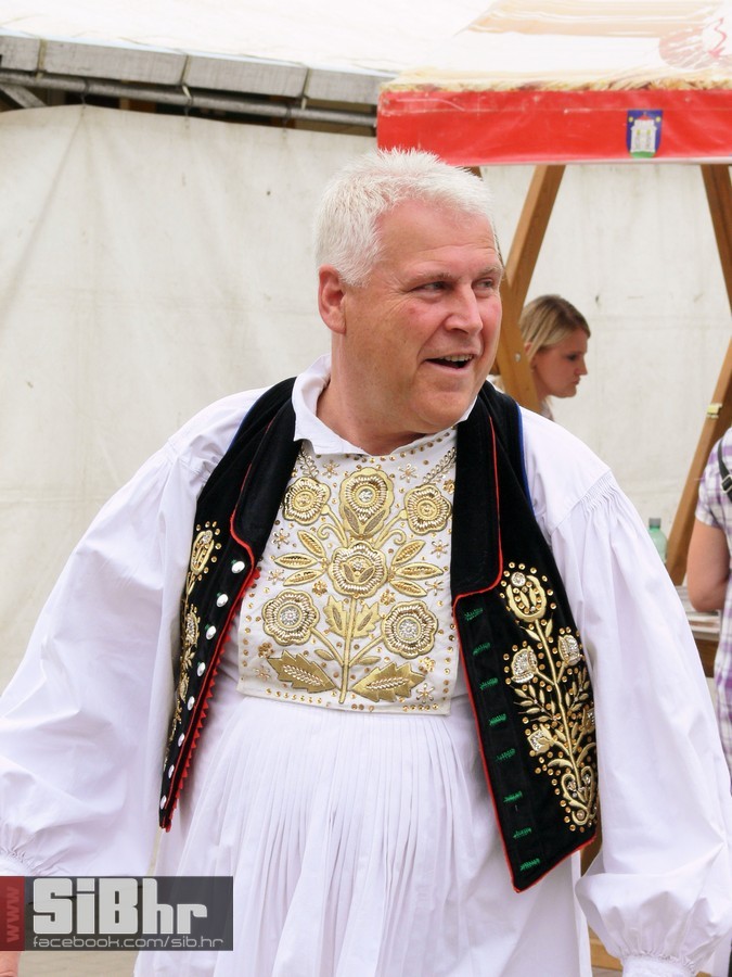 mali_djekovacki_vezovi_82
