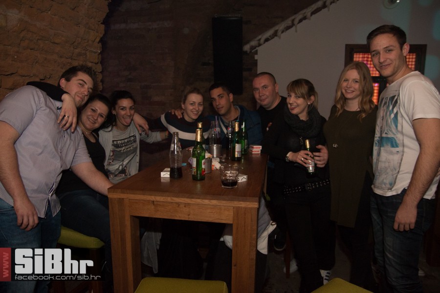 slavonia_band_outside_8