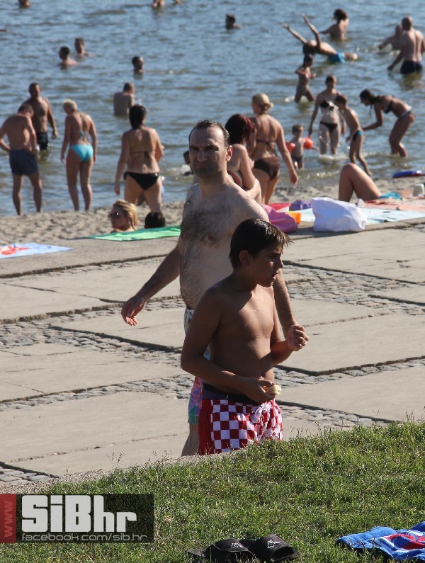 kopika0308_SiBhr_85 kopika0308_SiBhr_85