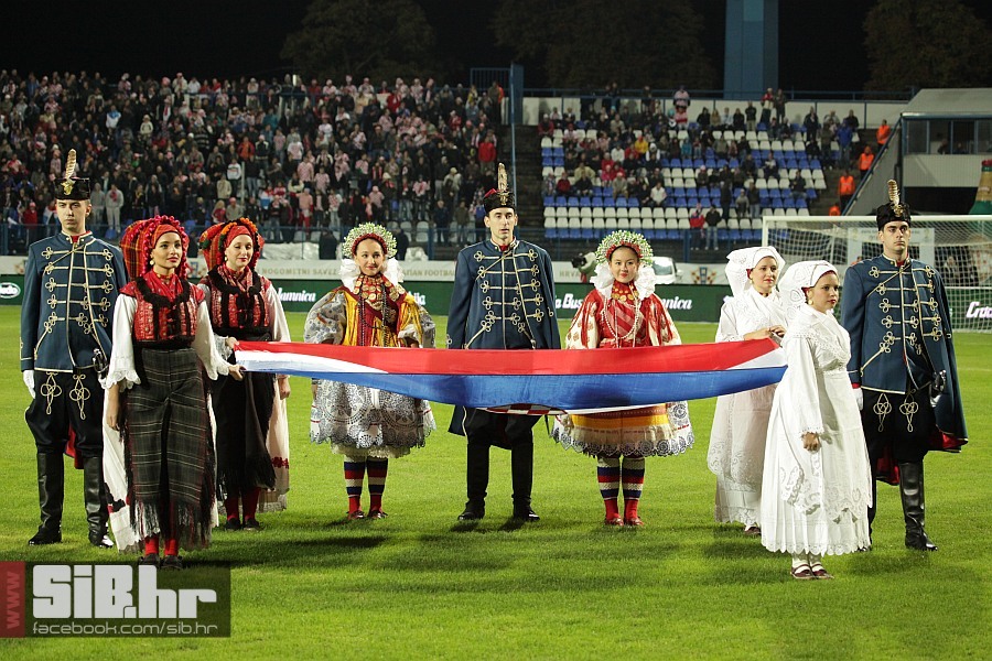 hrvatska_wales_16102012_mbanic_