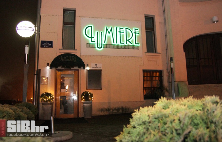 novagtrgkinolumiermediumlotus46 novagtrgkinolumiermediumlotus46