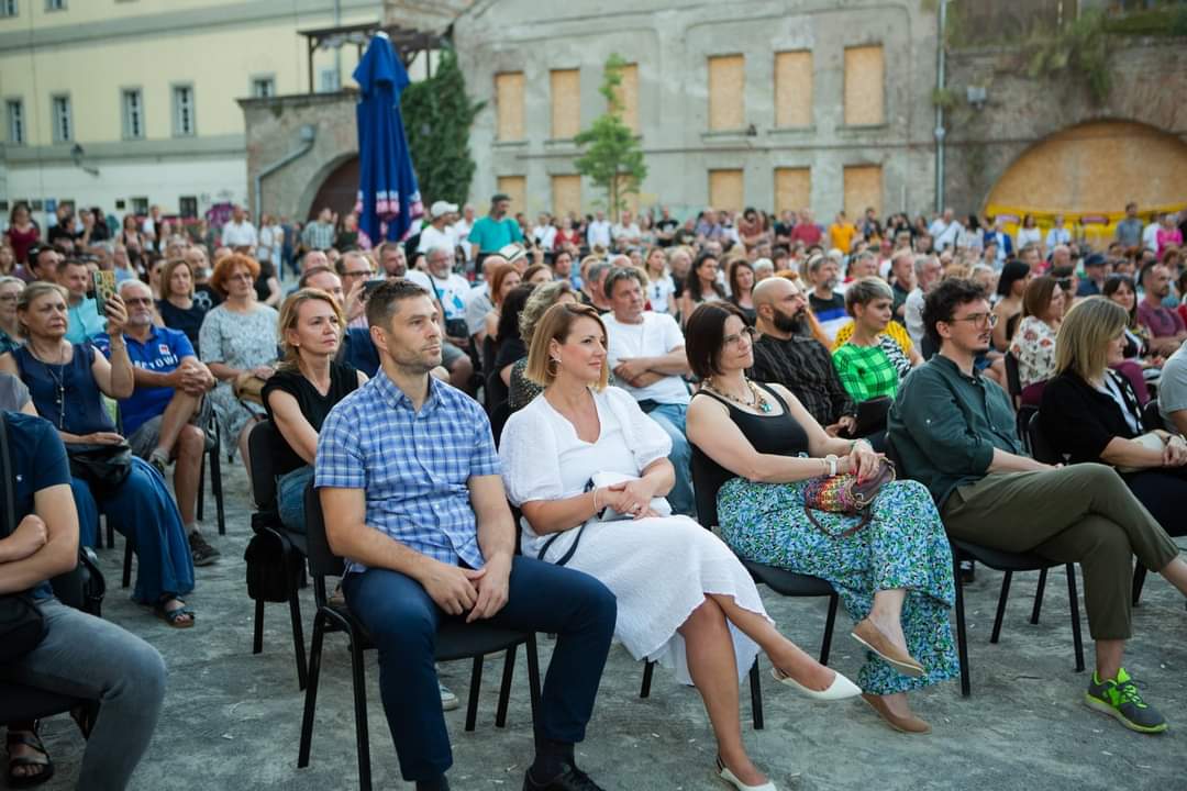 Vlatko Stefanovski trio u Osijeku Vlatko Stefanovski trio u Osijeku