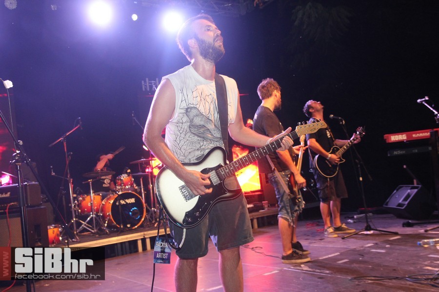 backyard_art_festival_SiBhr_5