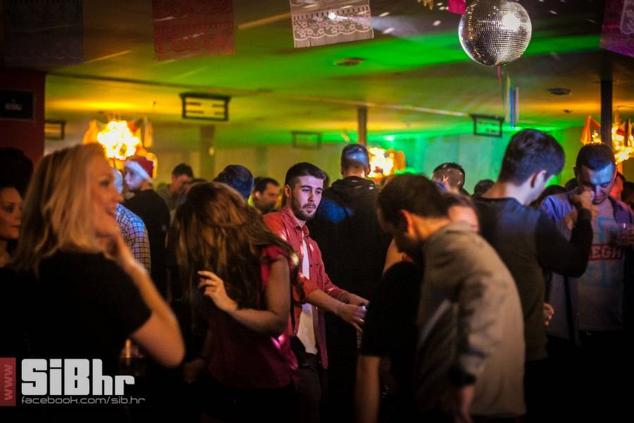 xmas_party_planB_SiBhr_24