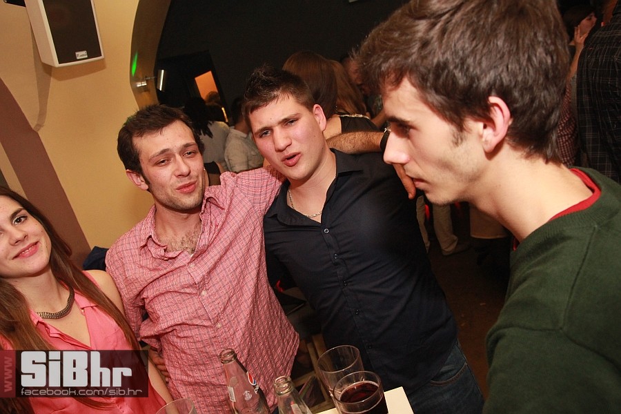 nova_godina_2014_goldbar_SiBhr_