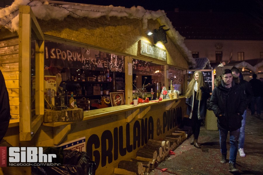 nova_godina_2016_trg_tvrdja_sib nova_godina_2016_trg_tvrdja_sib