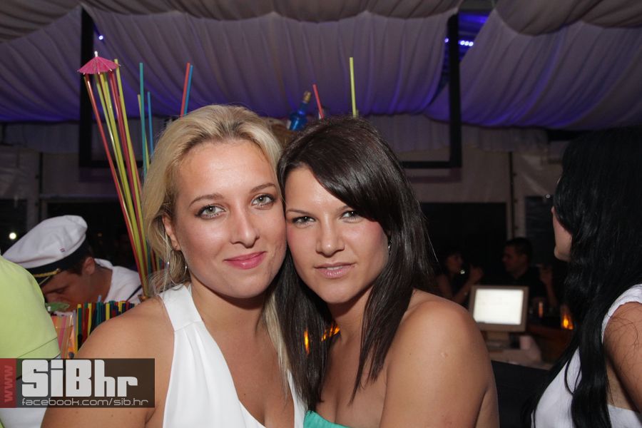 Izlasci_CocktailBarKA_2508_SiBh