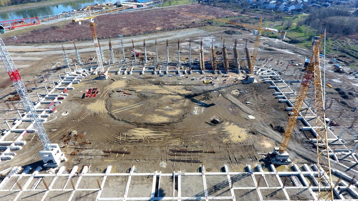 Pogled iz zraka na gradilište novog osječkog stadiona