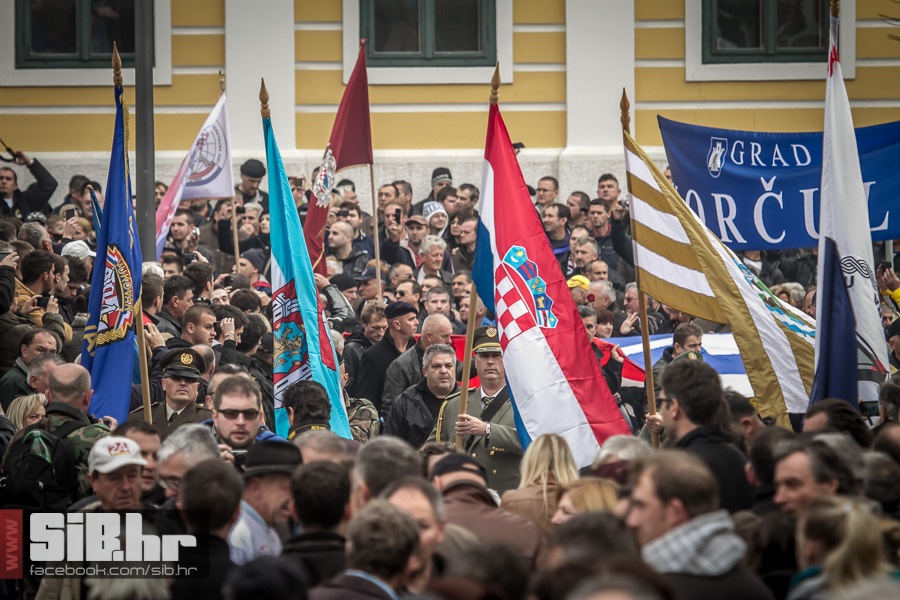 kolona_sjecanja_vukovar_1811201