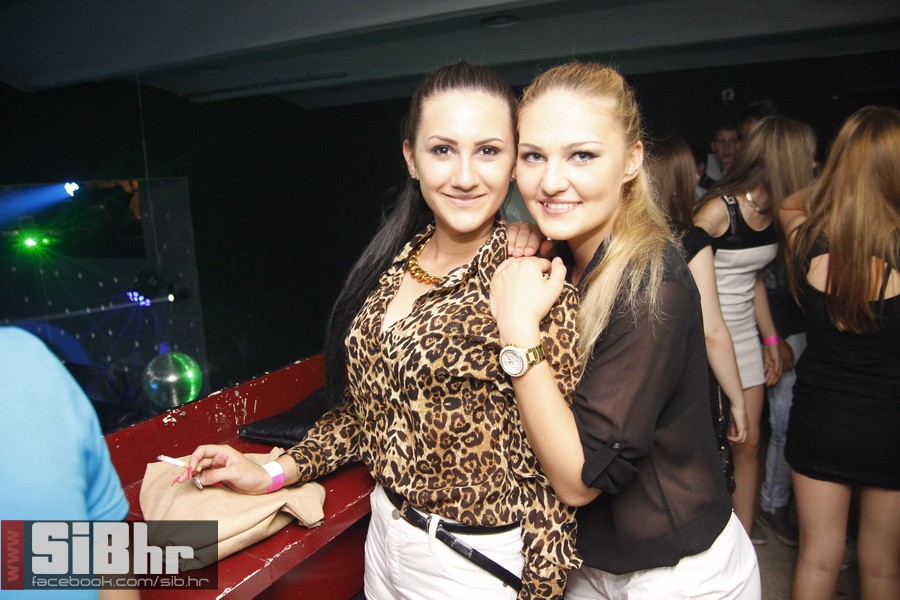 red_carpet_zoran_bastion_07