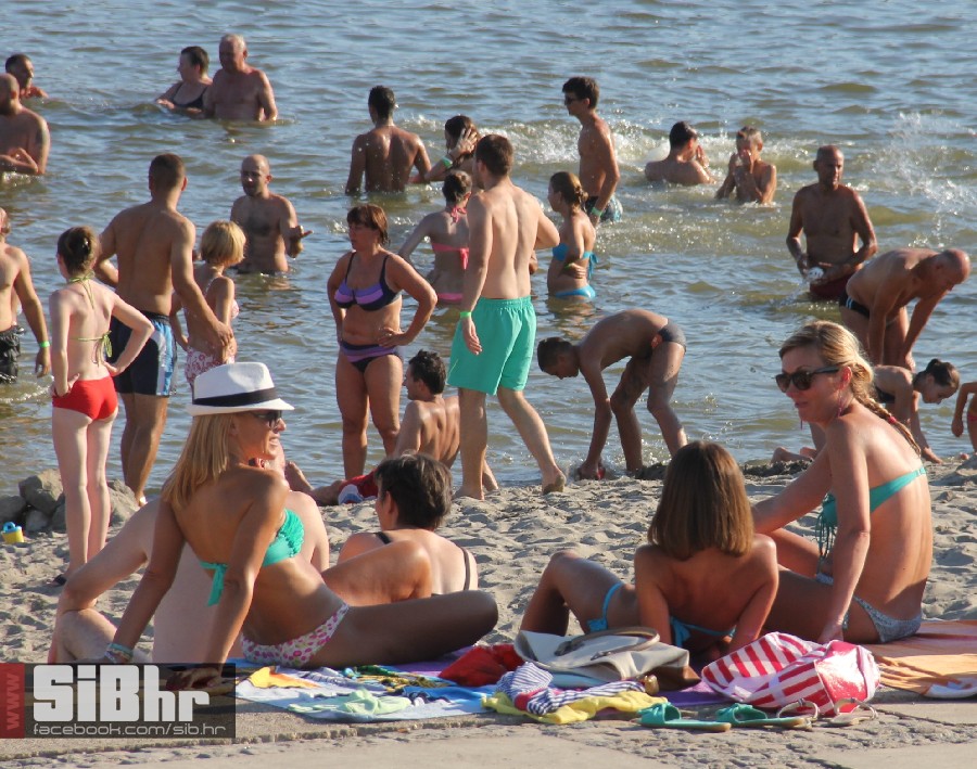 kopika0308_SiBhr_76 kopika0308_SiBhr_76