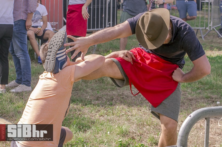 studentska_rostiljada_osijek_Si