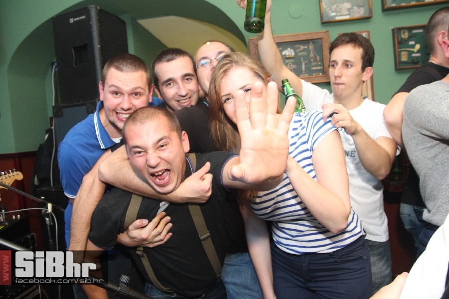 fortpub_osijek_nightlifelifesty fortpub_osijek_nightlifelifesty