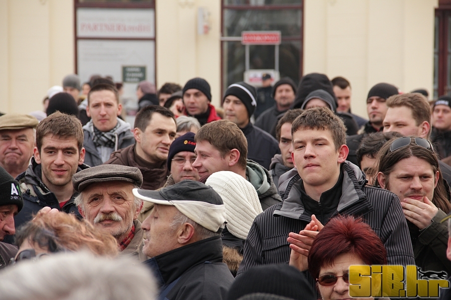 prosvjed_u_osijeku_26_2_2011_00