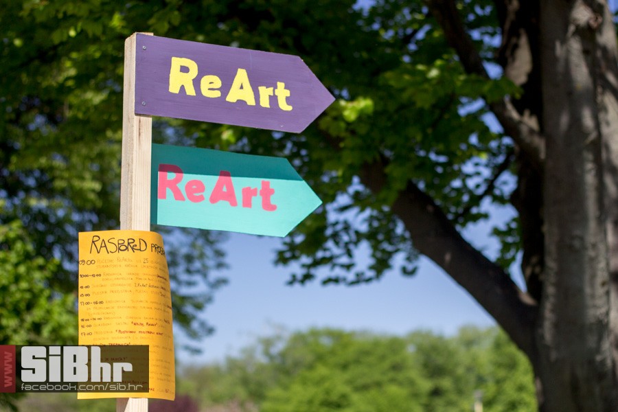 reart2504_128