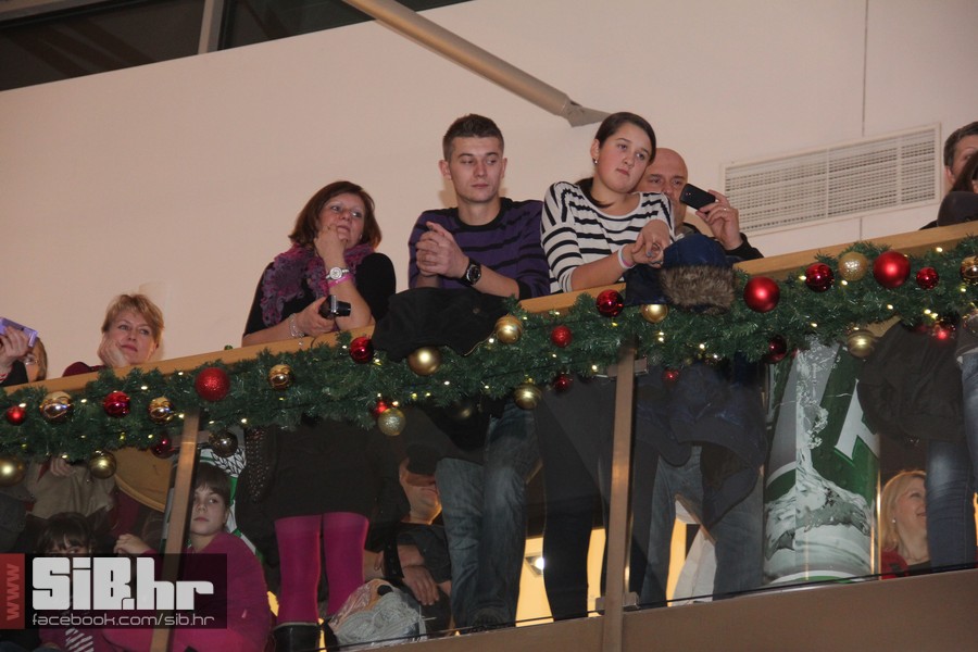 Colonia_AvenueMall_SiBhr_21 Colonia_AvenueMall_SiBhr_21