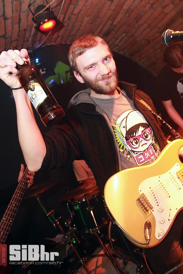 2014_11_1_nightlifeIMG_8717_exi 2014_11_1_nightlifeIMG_8717_exi