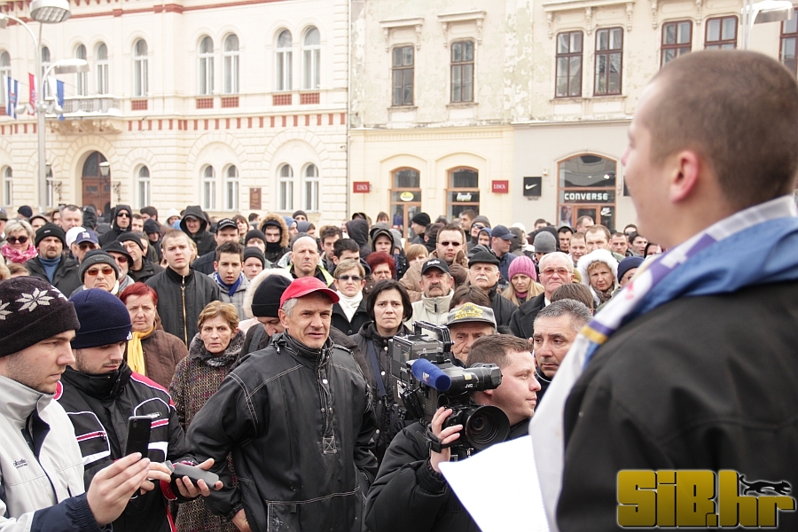 prosvjed_u_osijeku_26_2_2011_00