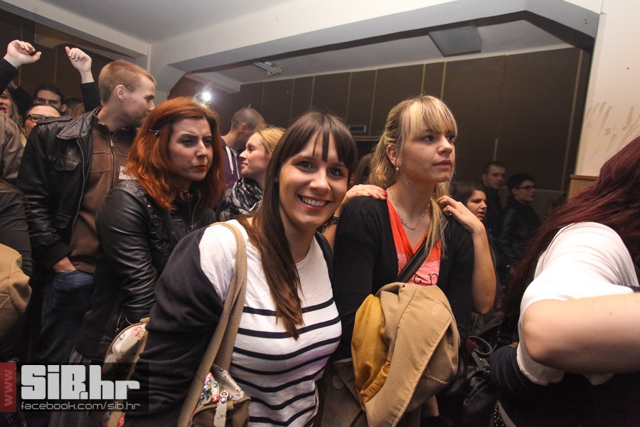 opca_opasnost_slavija_04042013_