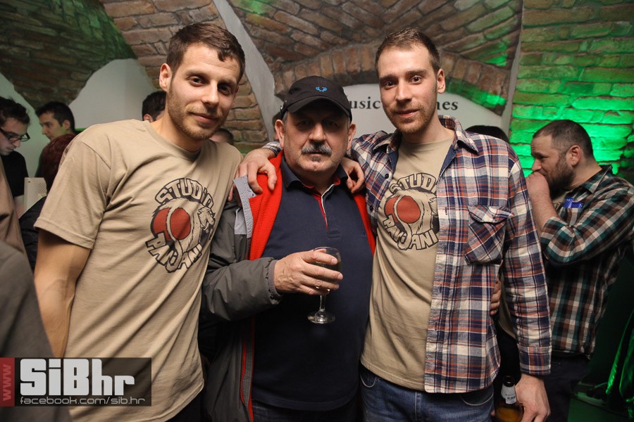 exit-viptaxi_SiBhr_3 exit-viptaxi_SiBhr_3