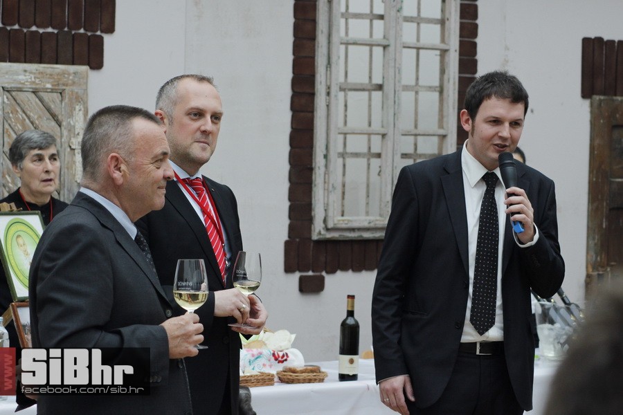 wine_fest_osijek_SiBhr_49