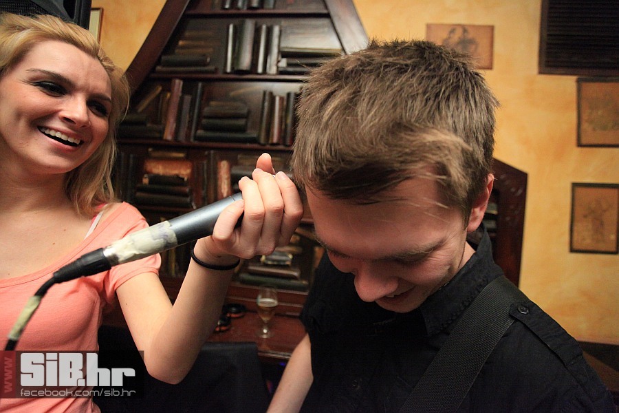 pullover_14032013_sibhr_028 pullover_14032013_sibhr_028