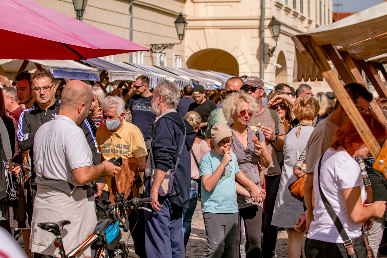 Sajam antikviteta u Osijeku