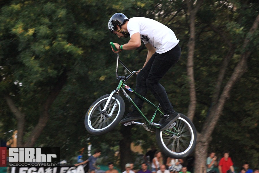 bmxday_2012_SiBhr_87