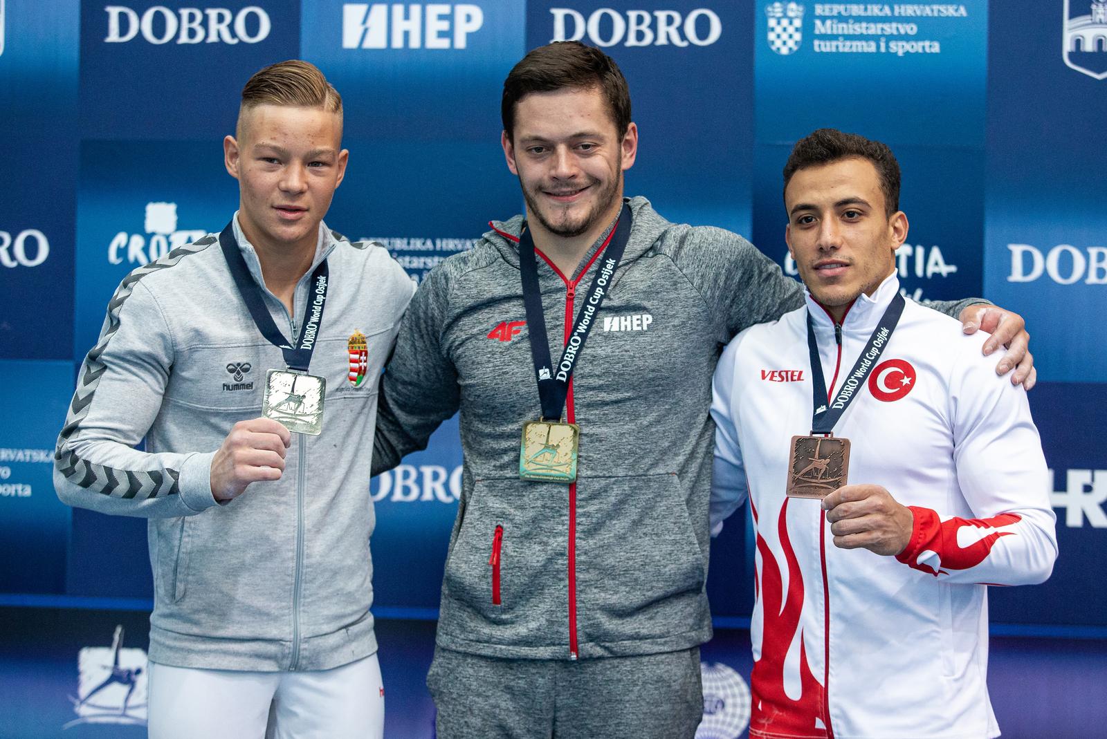 Lipanj 2021. – DOBRO World Cup Osijek 2021., Tin Srbić osvojio zlato na preči