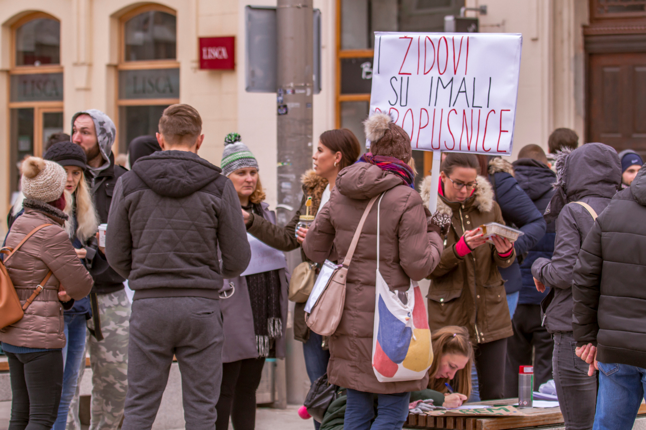 Prosvjed u Osijeku: ”I židovi su imali propusnice”
