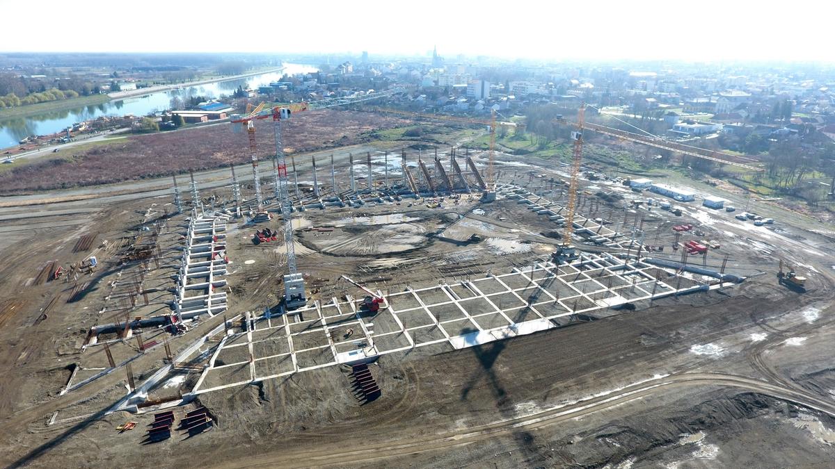 Pogled iz zraka na gradilište novog osječkog stadiona