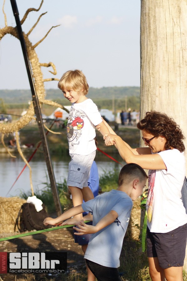 slama_dan_drugi_SiBhr_7 slama_dan_drugi_SiBhr_7