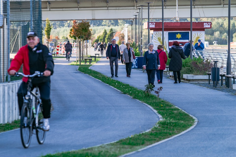 Nedjeljna šetnja promenadom