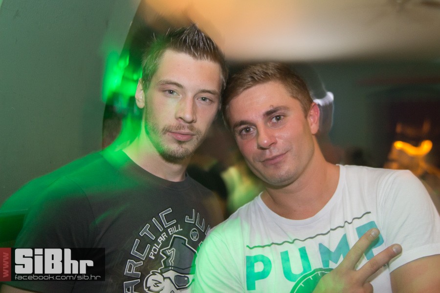 fort_pub_9